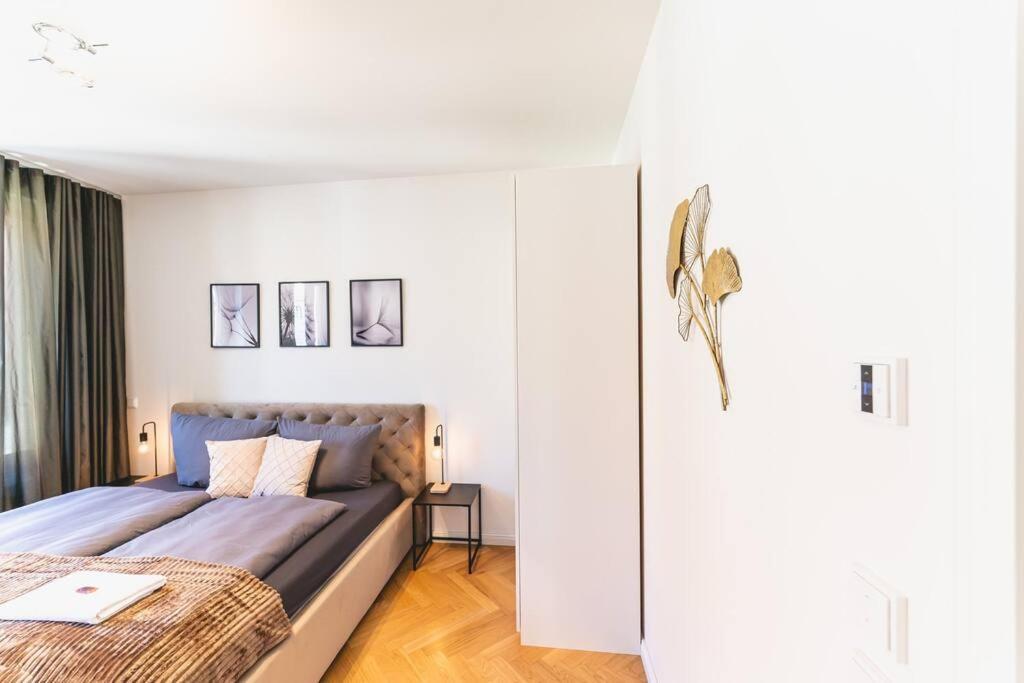 Tip! Erstklassiges 120 Qm Apartment Am Neumarkt ドレスデン エクステリア 写真