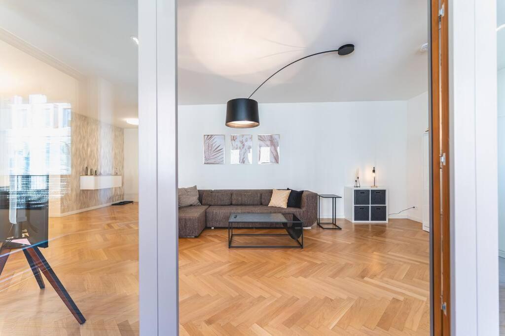 Tip! Erstklassiges 120 Qm Apartment Am Neumarkt ドレスデン エクステリア 写真