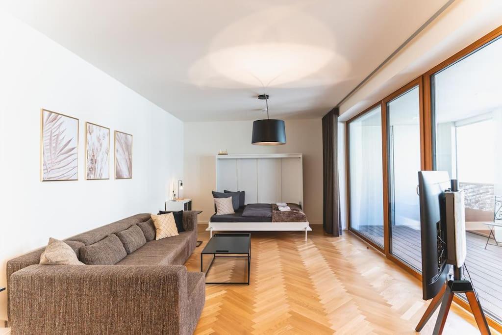 Tip! Erstklassiges 120 Qm Apartment Am Neumarkt ドレスデン エクステリア 写真